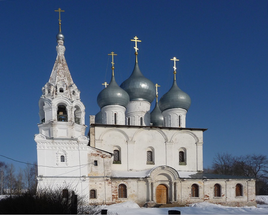 Крестовоздвиженский собор город Тутаев